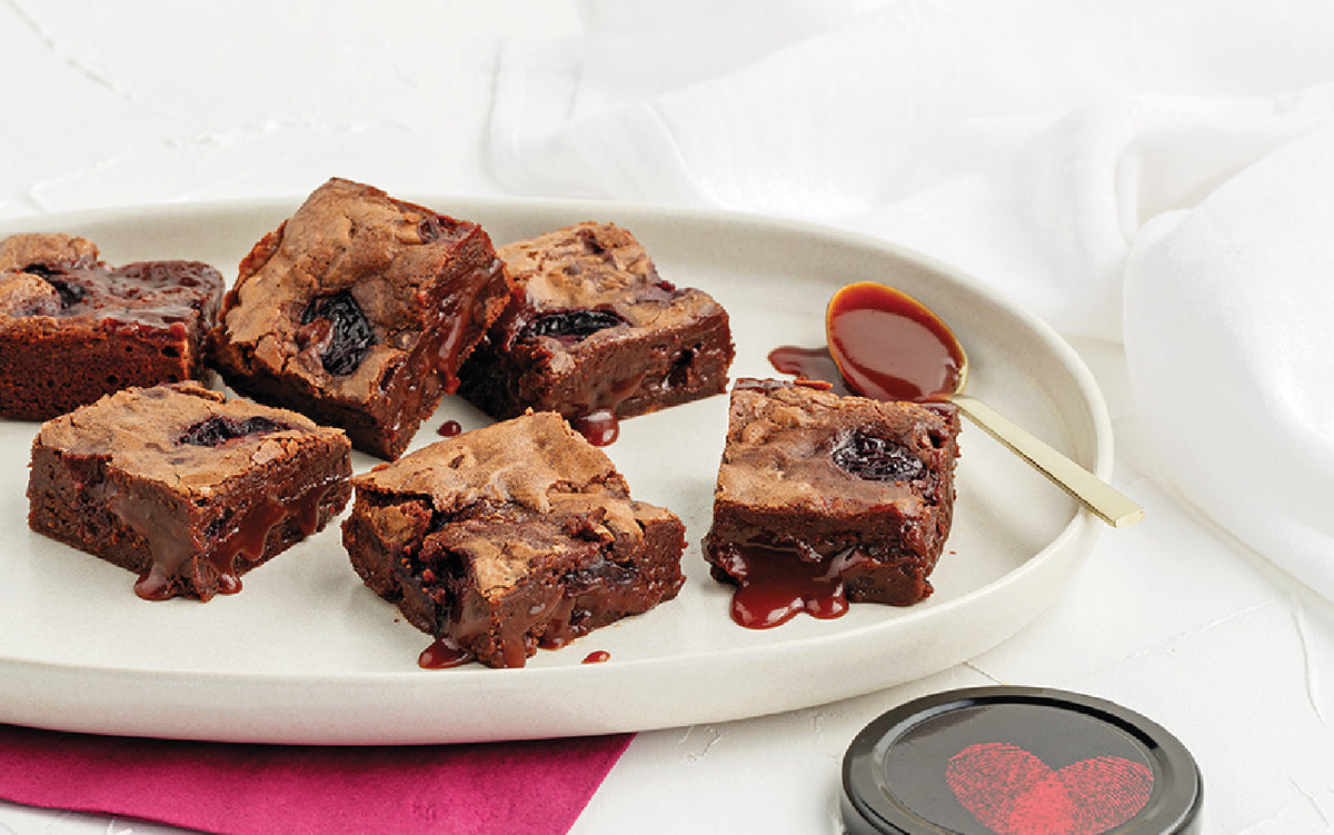 BROWNIES CERISES ET EXPLOSION DE CARAMEL Caramels FAA Le véritable